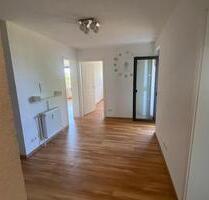 Schöne 3,5-Zimmer-Wohnung mit Aufzug - Esslingen am Neckar Pliensauvorstadt