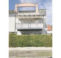 Vollständig renovierte 4-Zimmer-Terrassenwohnung in Aichach
