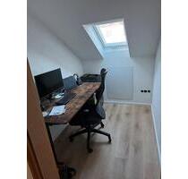 Dachgeschosswohnung - 750,00 EUR Kaltmiete, in Helmstadt (PLZ: 97264)