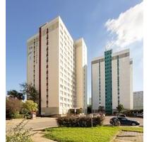 Hoch hinaus ins Hochhaus - 424,00 EUR Kaltmiete, in Magdeburg (PLZ: 39126) Barleber See