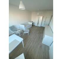 Biete 1 Zimmer Wohnung möbliert ab 01.10.2025 - Berlin Lichtenberg