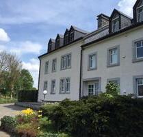 Helle Erdgeschosswohnung im Grünen mit Garage, Keller u Garten - Aachen Aachen-Mitte