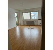 Helle 2- Zimmerwohung mit Balkon in Krefeld