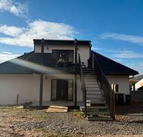 Dachgeschoss Wohnung Neubau - 799,00&nbsp;EUR Kaltmiete, ca.&nbsp; 65,00&nbsp;m&sup2; in Felsberg (PLZ: 34587)