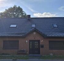 Anfragenstopp . Wohnung mit Terrasse Garten Garage - Alt Duvenstedt