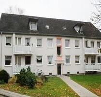 Frisch sanierte und renovierte 2-Zimmer-Wohnung mit Balkon im schönen Wedau! - Duisburg Duisburg-Mitte