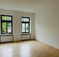 Schöne Renovierte 2-Zimmerwohnung mit 2 Bädern und Wintergarten - Chemnitz Altendorf