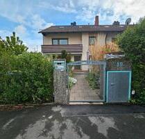 Reiheneckhaus zu vermieten - 2.200,00&nbsp;EUR Kaltmiete, ca.&nbsp; 126,00&nbsp;m&sup2; in Nürnberg (PLZ: 90439) Sankt Leonhard