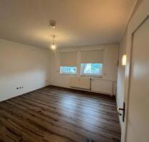 Schöne 2ZKB mit großem Balkon - 700,00 EUR Kaltmiete, ca.  76,00 m² in Bad Hersfeld (PLZ: 36251)