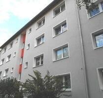 Bei VIVAWEST die Sonnenstrahlen auf dem eigenen Balkon genießen. - Essen Huttrop