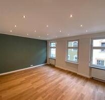 Helle 2-Zimmer Wohnung mit Küche in Alt Saarbrücken