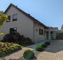 Ein- bis Zweifamilienhaus in zentraler, bevorzugter Lage - Espelkamp