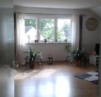 3 Raum Wohnung in ruhiger grüner Lage und Einbauküche - Mirow