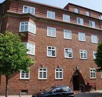 Frisch renovierte 3 RWE ab sofort frei - Schwerin Altstadt