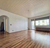 PROVISIONSFREIE 3-Zimmer Erdgeschosswohnung inkl. Garage - Köln Mülheim