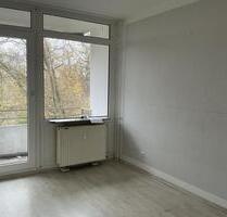 gemütliche 3,5 Zimmerwohnung mit 2 Balkonen - Essen Stadtbezirk VII