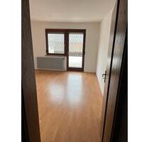 Schöne 5 Zimmerwohnung in ruhiger Lage - Lauterstein