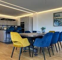 Exklusive 4-Zimmer-Wohnung | ca. 153 m² Wfl. | Balkon | hochwertige EBK | Aufzug | Stellplatz - Rostock Hansaviertel