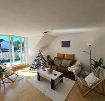 Charmante Dachgeschosswohnung mit Einbauküche – sofort verfügbar! - Werra-Suhl-Tal