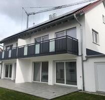 Attraktive 4-Zimmer-Doppelhaushälfte mit gehobener Ausstattung - Satteldorf
