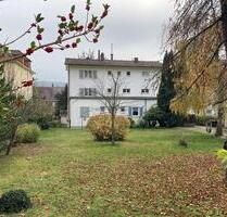 Schönes 3 -Zimmer-Domizil im Altbau mit großzügigem Garten & Terrass zu vermieten - Pforzheim Dillweißenstein