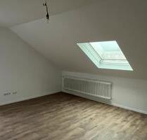 Dachgeschosswohnung in Bad Orb - 1.100,00 EUR Kaltmiete, ca.  125,00 m² in Bad Orb (PLZ: 63619)