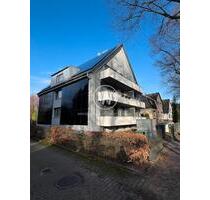 Erstbezug n. Sanierung: Inklusivmiete, Duschbad, EBK, Riesenbalkon, PV-Strom, Besichtigung 05.05.25 - Hamburg Wandsbek