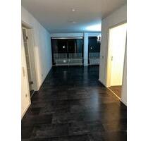 4-Zi.-Whg. | 120 m² | Loggia, Balkon, Küche | Bad Windsheim
