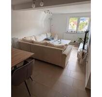 Schöne 2,5 Raumwohnung - 405,00 EUR Kaltmiete, ca.  80,00 m² in Rudolstadt (PLZ: 07407)
