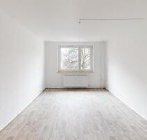 NEU sanierte 3-Raum-Balkonwohnung nahe Theaterplatz - Chemnitz