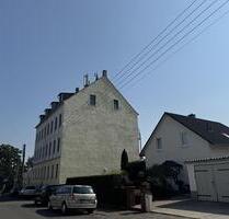 Teilsanierte 3-Zimmer-Wohnung mit Südbalkon & Einbauküche - Schkeuditz