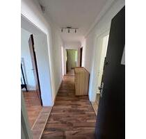 Renovierte & möblierte 3-Zimmer-Wohnung in Einbeck-Kreinsen