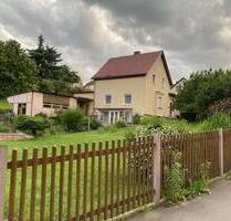 Einfamilienhaus in Eisenberg Thüringen mit großem Grundstück