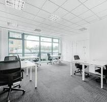 Privater Büroraum für 5 Personen in Regus Dusseldorf, Stadttor - Düsseldorf Stadtbezirk 3