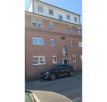 Moderne Helle Dachgeschosswohnung in Duisburg-Fahrn,