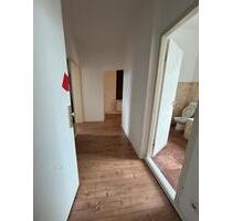 Zentrale Wohnung zur Miete - 850,00 EUR Kaltmiete, in Krefeld (PLZ: 47805) Dießem