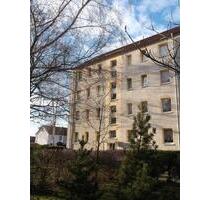 3-Raum-Wohnung mit Balkon und Einbauküche in Braunsbedra