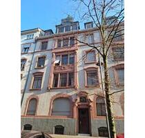 Schöne helle Dachgeschoss Wohnung zentral in Offenbach - Offenbach am Main