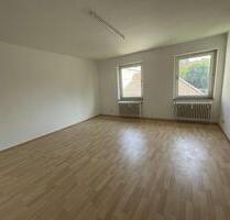 3-Zimmer Wohnung mit Tageslichtbad und Badewanne - Salzgitter Ortschaft Südost