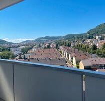 Großzügige 4,5 Zimmer Wohnung mit 2 Balkonen und Garage - Albstadt Gemarkung Onstmettingen