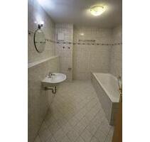 3-Zimmer-Wohnung mit Balkon & Stellplatz in ruhiger Lage - Gottmadingen