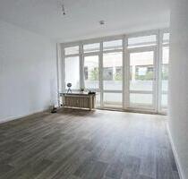 2-Raum-Wohnung mit Balkon im Zentrum - Dessau-Roßlau