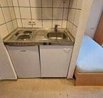 Möbliertes Studentenapartment. Only for Students!! - Aachen Eilendorf