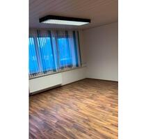 Vermiete schönes und helles Büro - 36qm - ab 15.1. bezugsfertig - Moosburg an der Isar