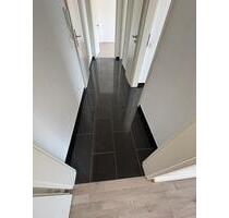 Moderne&Lichtdurchflutete 2,5-Raum-Wohnung in Essen-Frintrop-55Qm