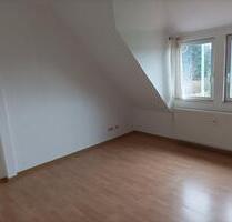 Neugersdorf: Gemütliche Single Wohnung Dachgeschoss 45 m² - Ebersbach-Neugersdorf