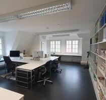 Attraktives Büro (60m²) mit hochwertiger Ausstattung zu vermieten - Düsseldorf Niederkassel