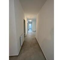 Renovierte 5 Zi. Wohnung in Zetel
