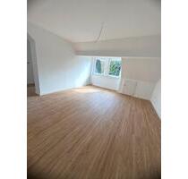 Erstbezug nach Sanierung: Helle 2-Zimmer-Wohnung in Barmstedt