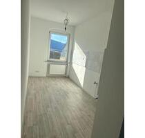 Wohnung in Zossen - 1.200,00 EUR Kaltmiete, ca.  87,00 m² in Blankenfelde-Mahlow (PLZ: 15831) Groß Kienitz